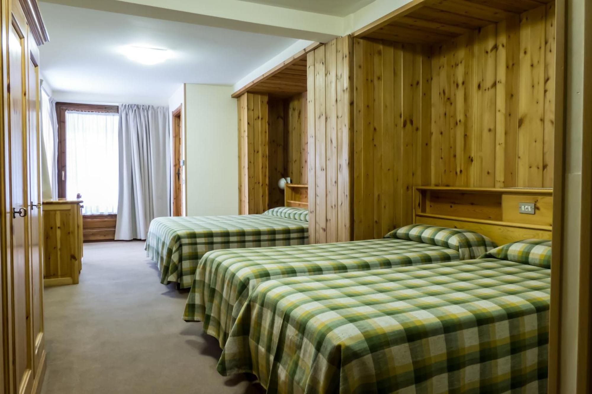 Hotel Valdotain 维莱内乌韦 外观 照片